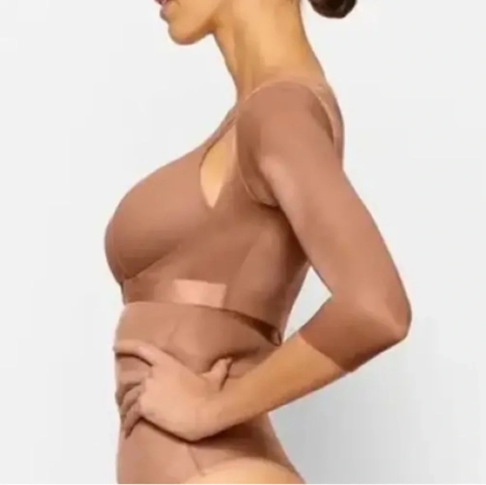 Skims Seamless Sculpt Open Bust Arm Shaper - NWOT‎ size large